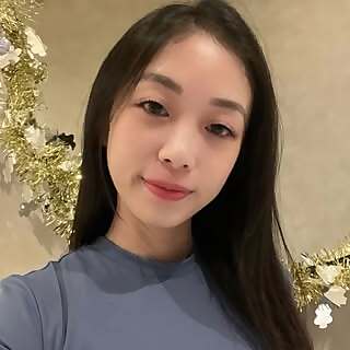 Cassandra Lee 