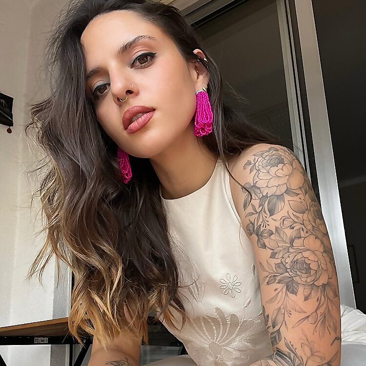 Caro Zumarraga