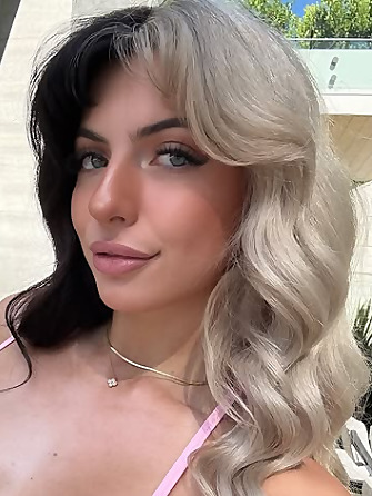 Zoe Skye