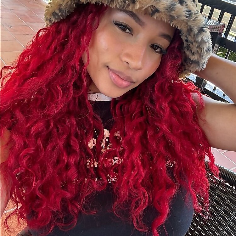 Curlyy Cherry
