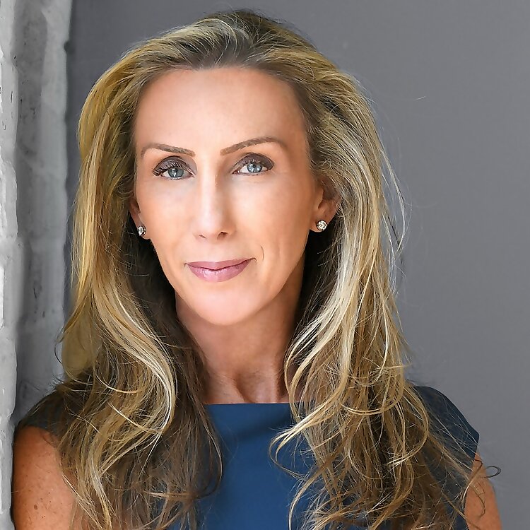 Jennifer Collins 