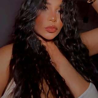 Yarisely Acosta 