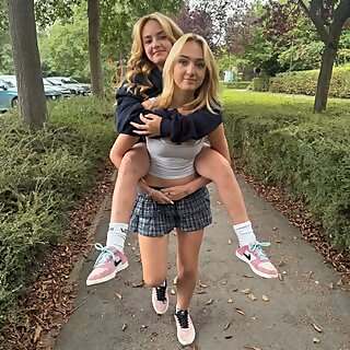 Noni & Lona Gordon