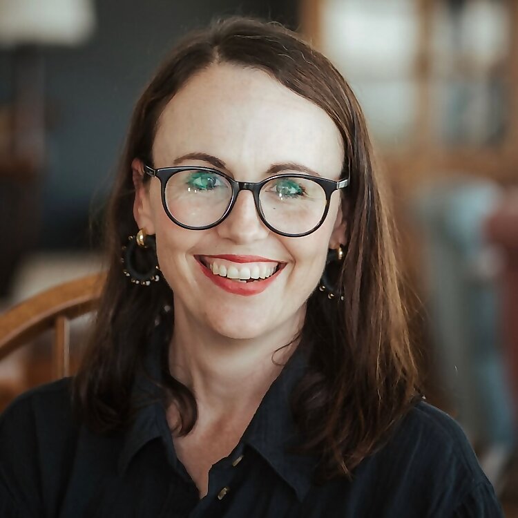 Dr. Jess Stanbridge