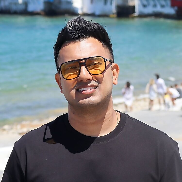 Davron Chanderdeo