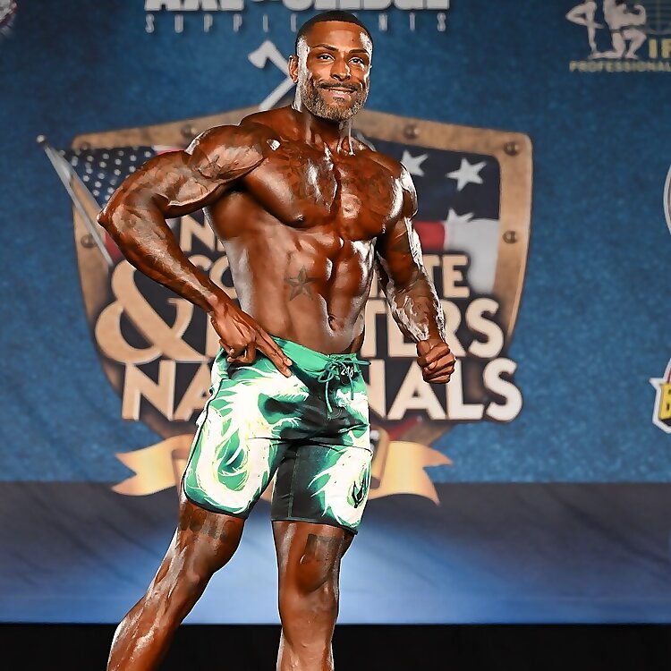 Evan Carver 
