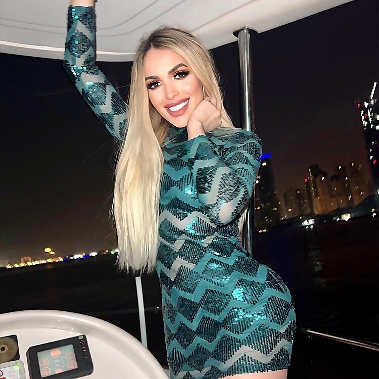 Annette Uribe