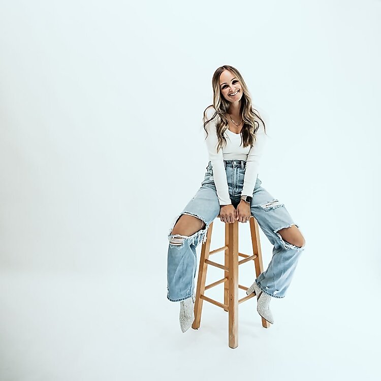 Taylor Yeskie