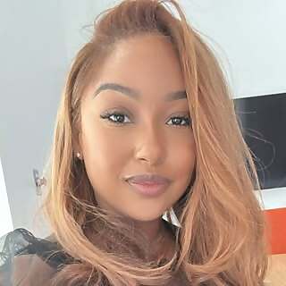 Symone Royale