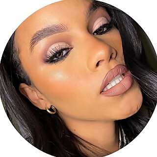 Mirelyn Bello