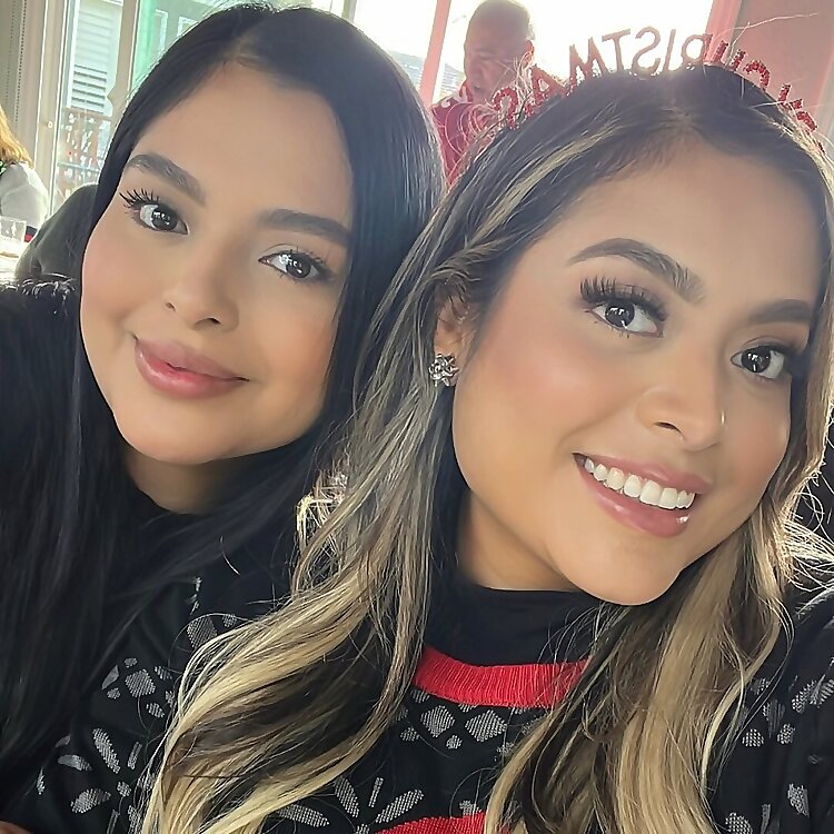 Kenia Guerra & Karla Guerra