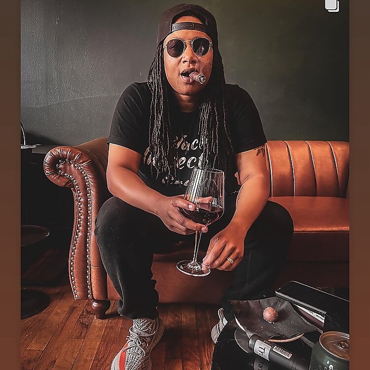 Nita D
