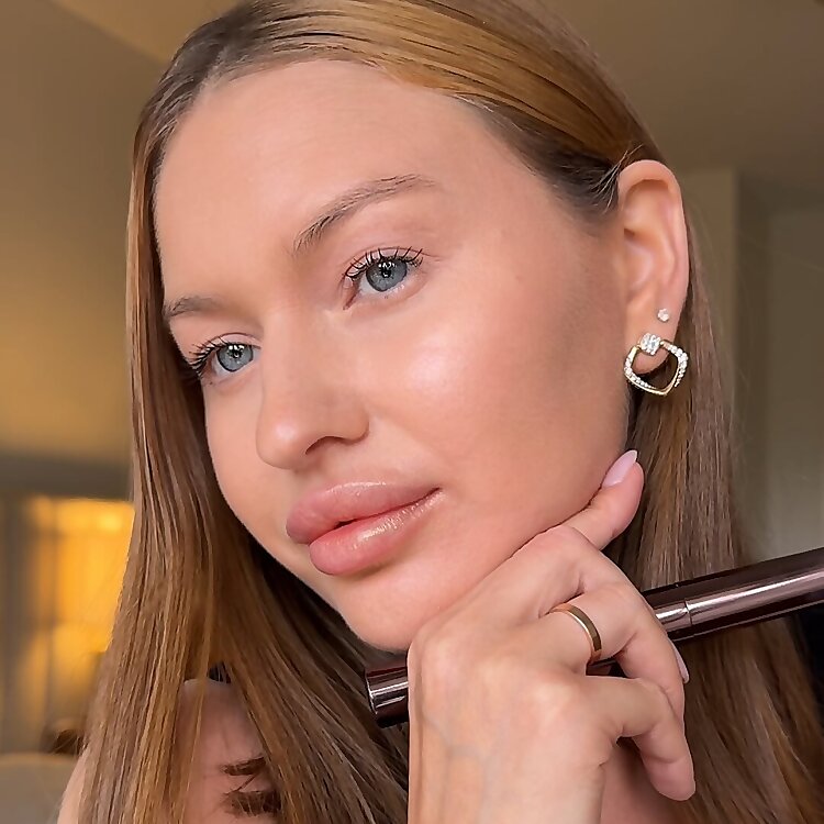 Iana Loginova