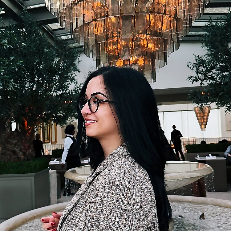 Layal Bou Harfouch Elzoor