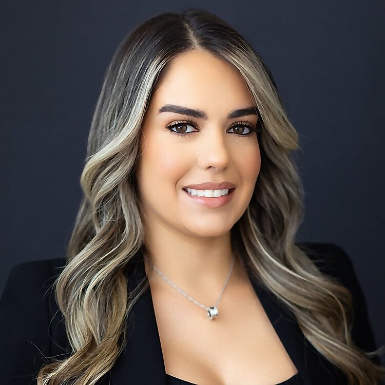 Janelly Calderon