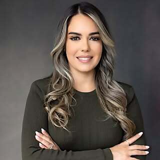 Janelly Calderon