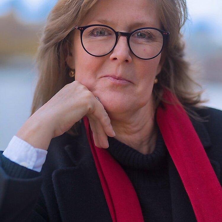 Ann Russell