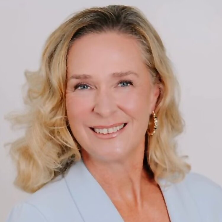 Julie Findlay