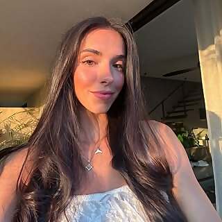 Valeria Real