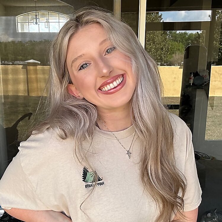Happy Happy Gal