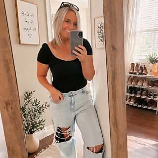Holly Kathryn 