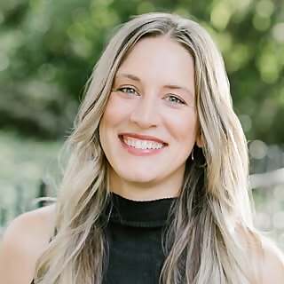 Ally Denton Hunckler