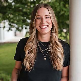 Ally Denton Hunckler