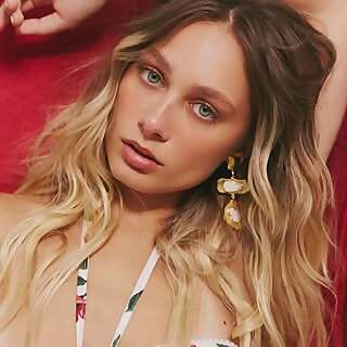 Anastasiia 