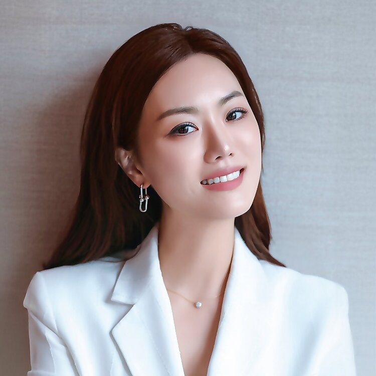 Sora Lee
