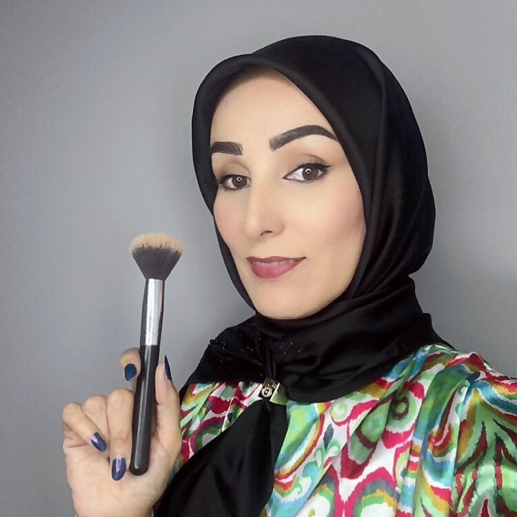  Zakia Rassuli