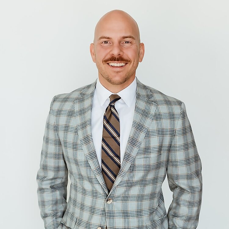 Greg Gleaves 