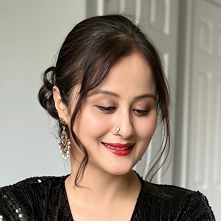 Esha Dhingra & Anup Ratnaparkhi