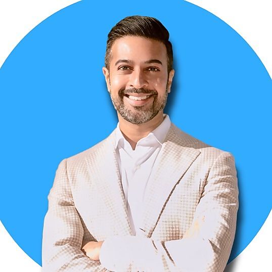 Dr Aanand Geria