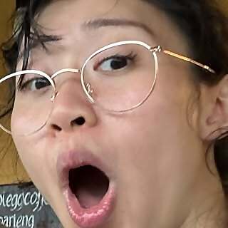 Leenda Dong