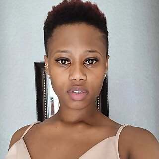 Nwabisa Tom
