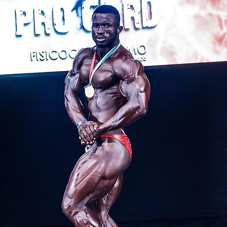 Elie Tane Ngnewo