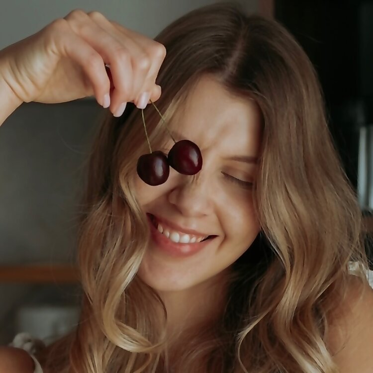 Alena Mira