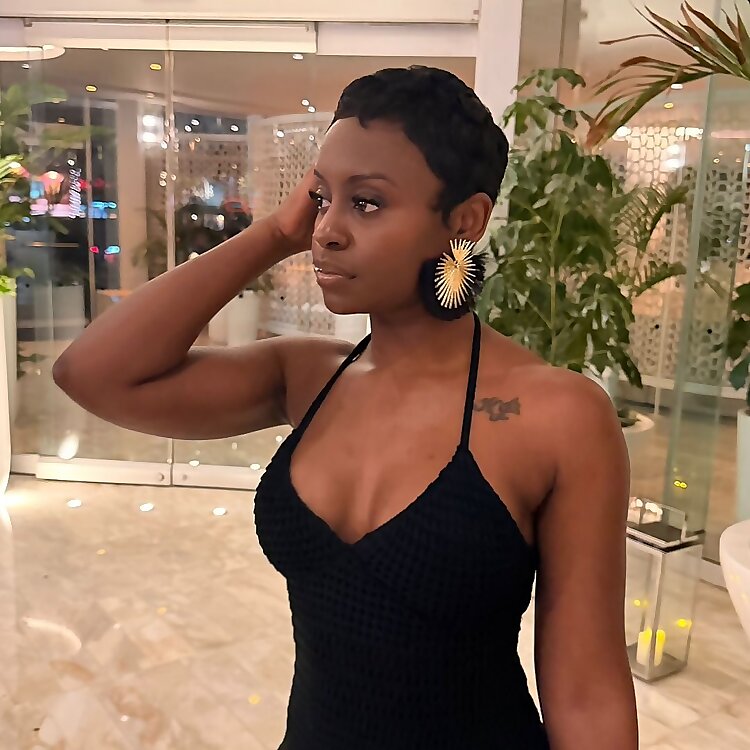 vonn.marie