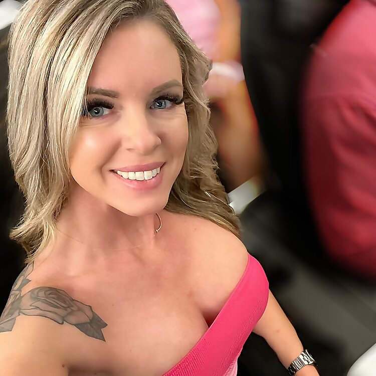 Sweet Vickie