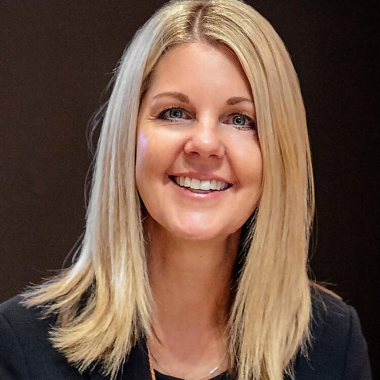 Stefanie Cannizzo