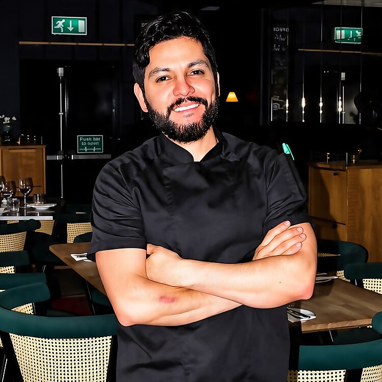 Héctor Ochoa 