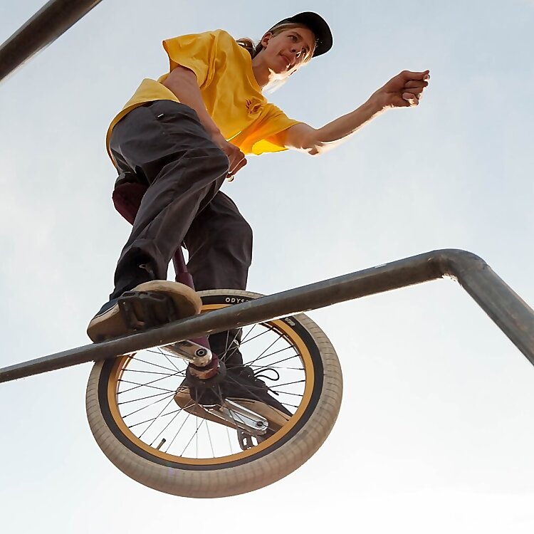 Mimo Seedler