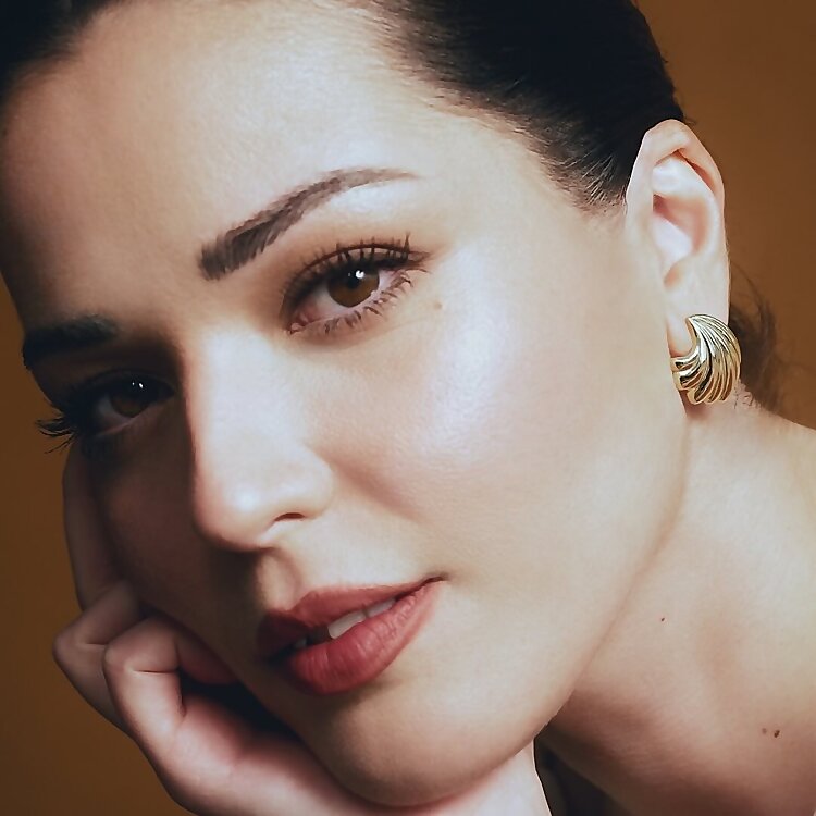 Lucy Kalagkia