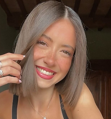 Ella Valerius