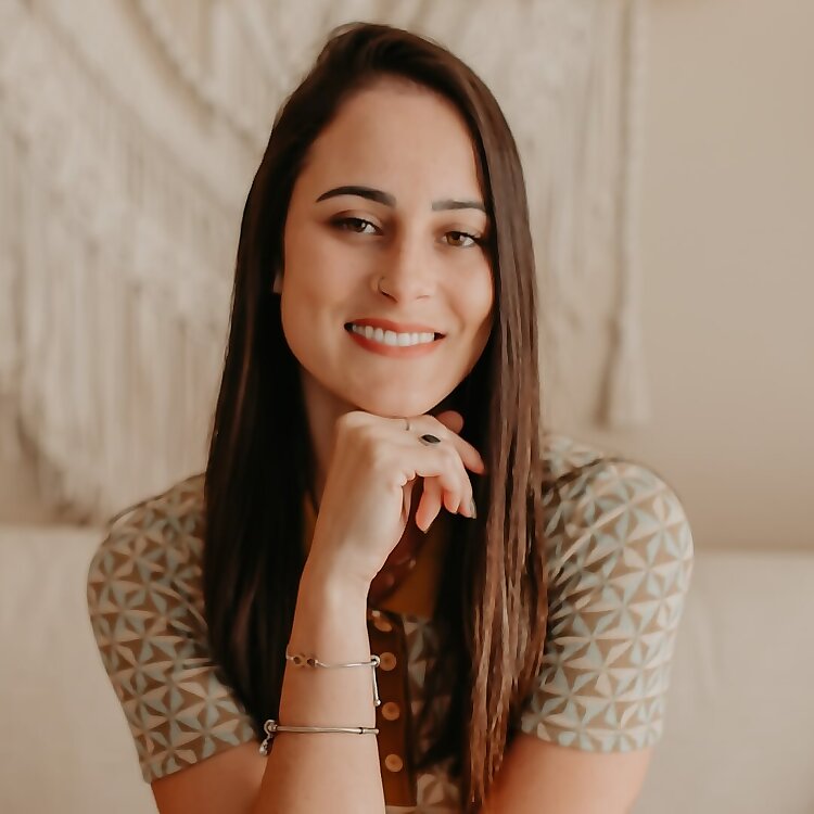 Thalia Vicci 