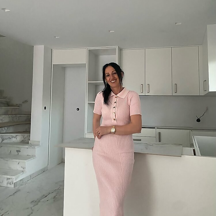 Elvira Duka