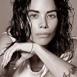 Jo Georgia Lazopoulou