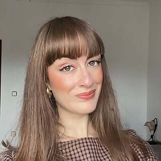 Esther Alcaide
