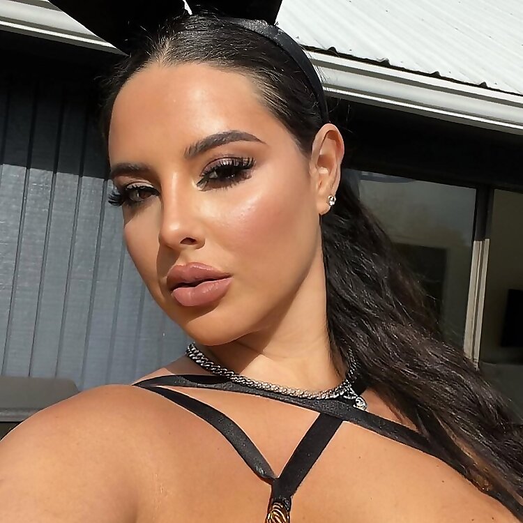 Cinthya Izquierdo