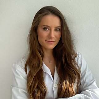 Dr. Gadea Braceras Rincón